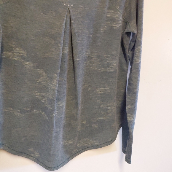 Avia Womens Long Sleeve Athletic Apparel Size M8-10 - Picture 3 of 8